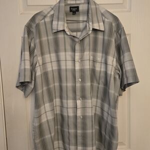 Haggar Men's Casual Gray Checkered Shirt